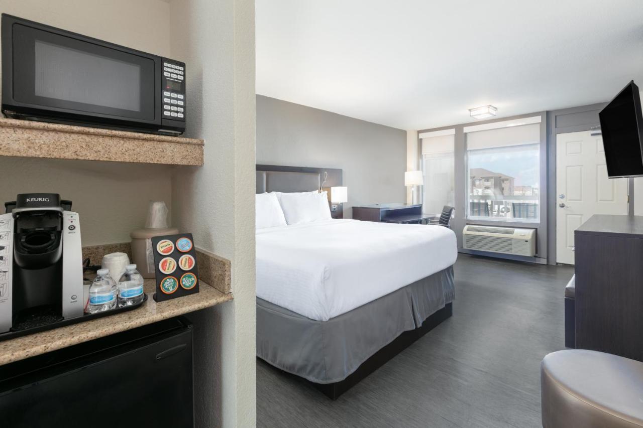 Wyndham North Padre Island Hotel