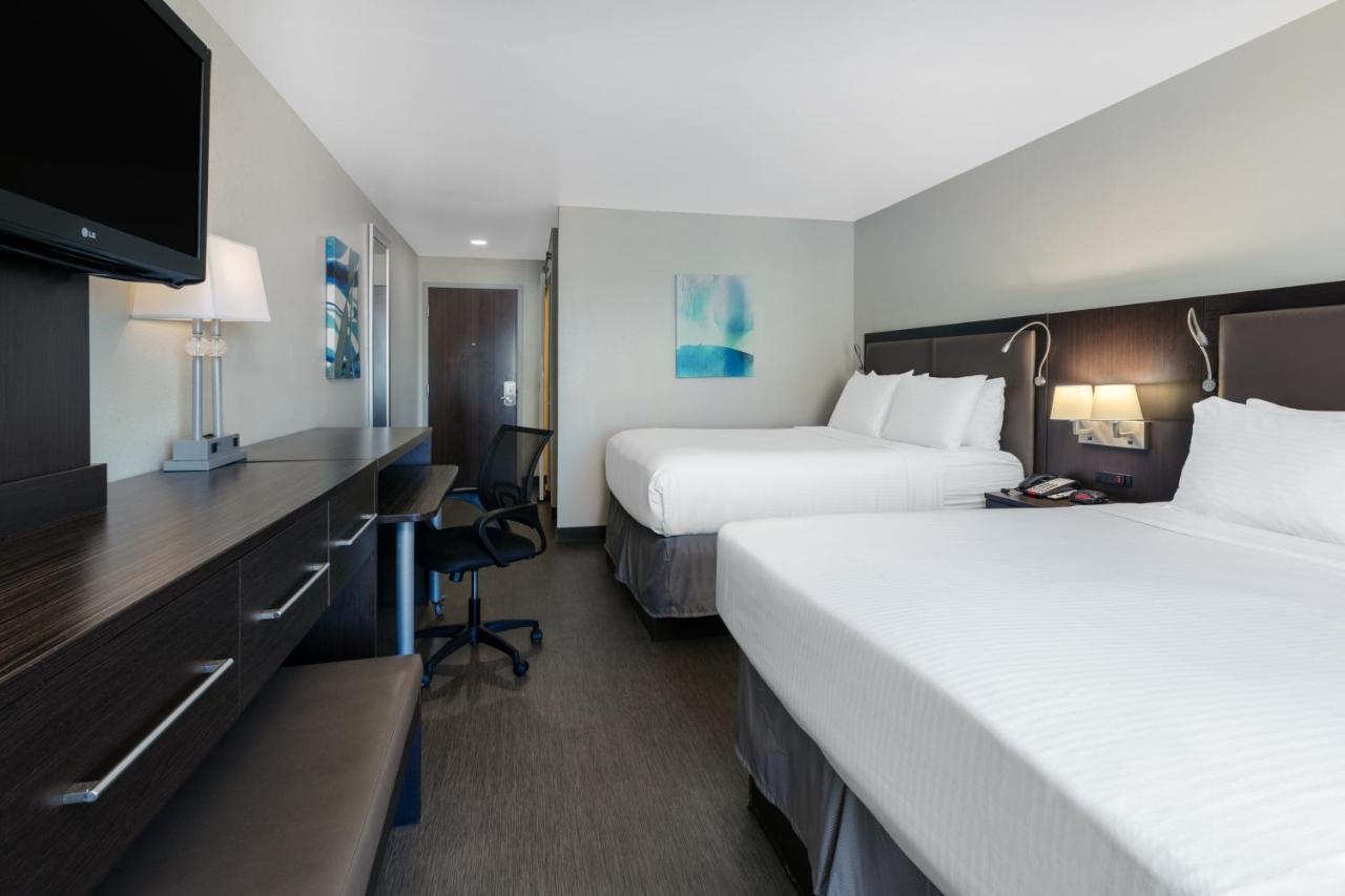 Wyndham North Padre Island Hotel Corpus Christi